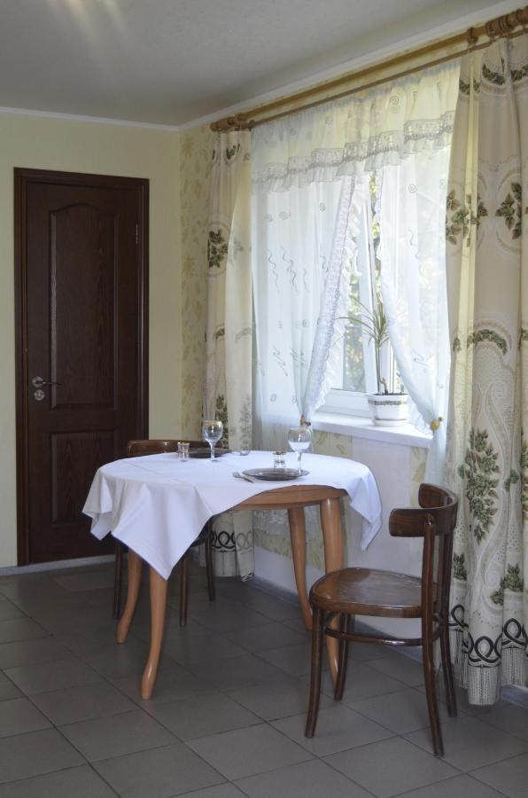 Apartment в будиночку біля софіївського парка *