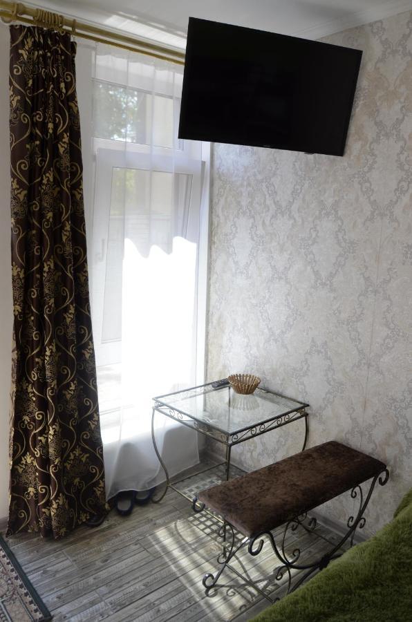Apartment в будиночку біля софіївського парка Uman