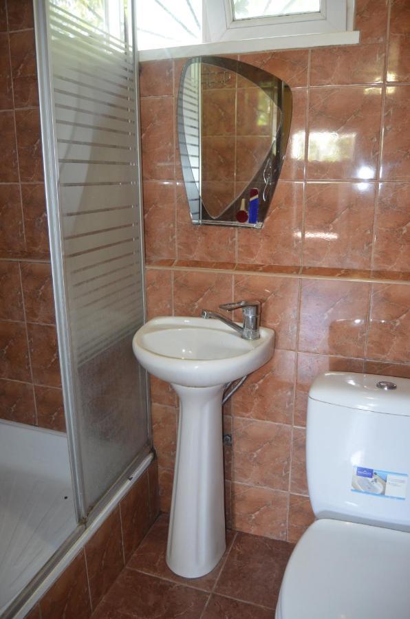 в будиночку біля софіївського парка Apartment