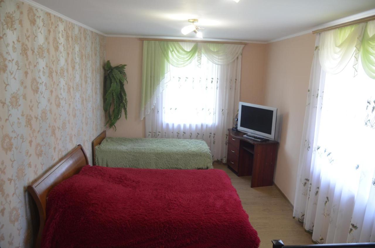 Apartment в будиночку біля софіївського парка Uman