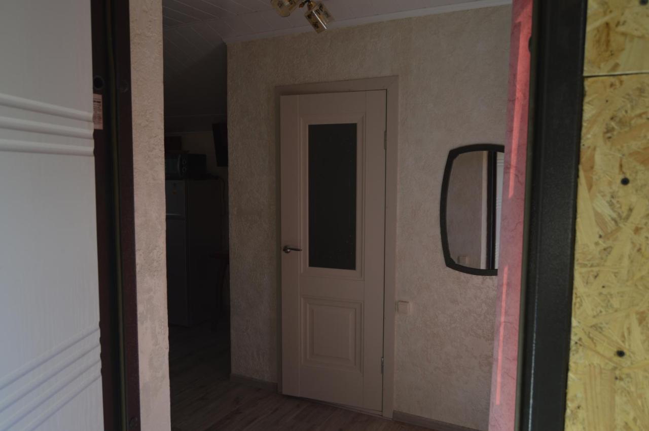 в будиночку біля софіївського парка Apartment *