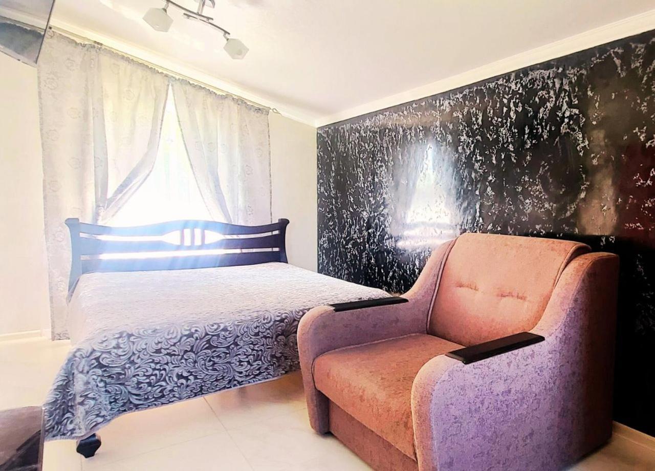 Apartment в будиночку біля софіївського парка *